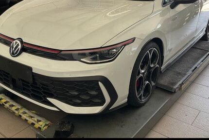 VW Golf 68.730 km 32.430 &euro; Öhringen 74613