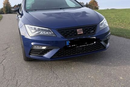 Seat Leon 118.000 km 21.300 &euro; Wiesenfelden 94344