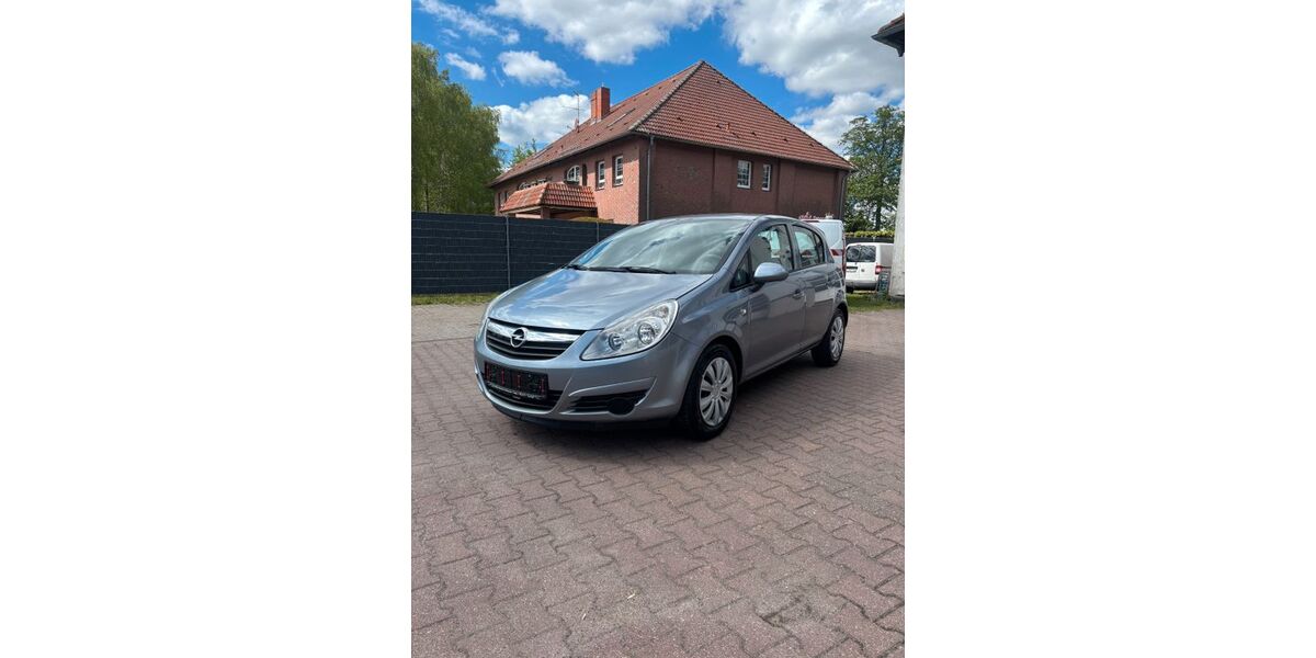 Opel Corsa 111.000 km 2.595 &euro; Küssow 17036
