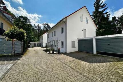 DHH in Worzeldorf sehr ruhige Lage von Privat zimmer