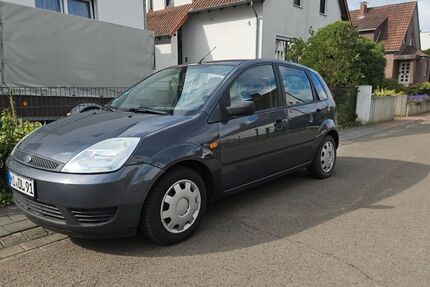 Ford Fiesta 171.000 km 1.999 &euro; Lübbecke 32312