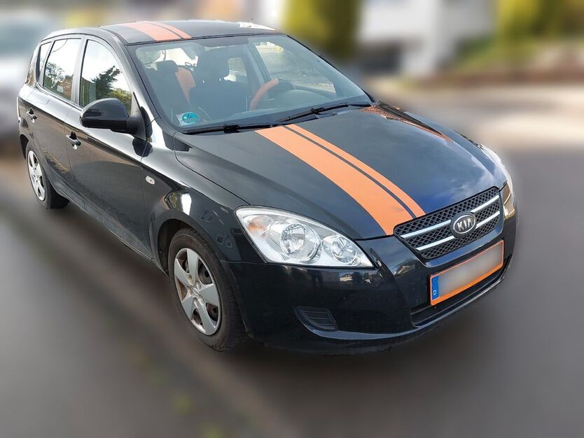 Kia ceed / Ceed 194.000 km 2.600 € Mönchweiler 78087
