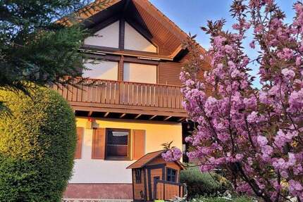 Haus Seeheim-Jugenheim Jugenheim - 7 Zimmer, 241 m&sup2;, 895.000&euro; | Angebot:25277341