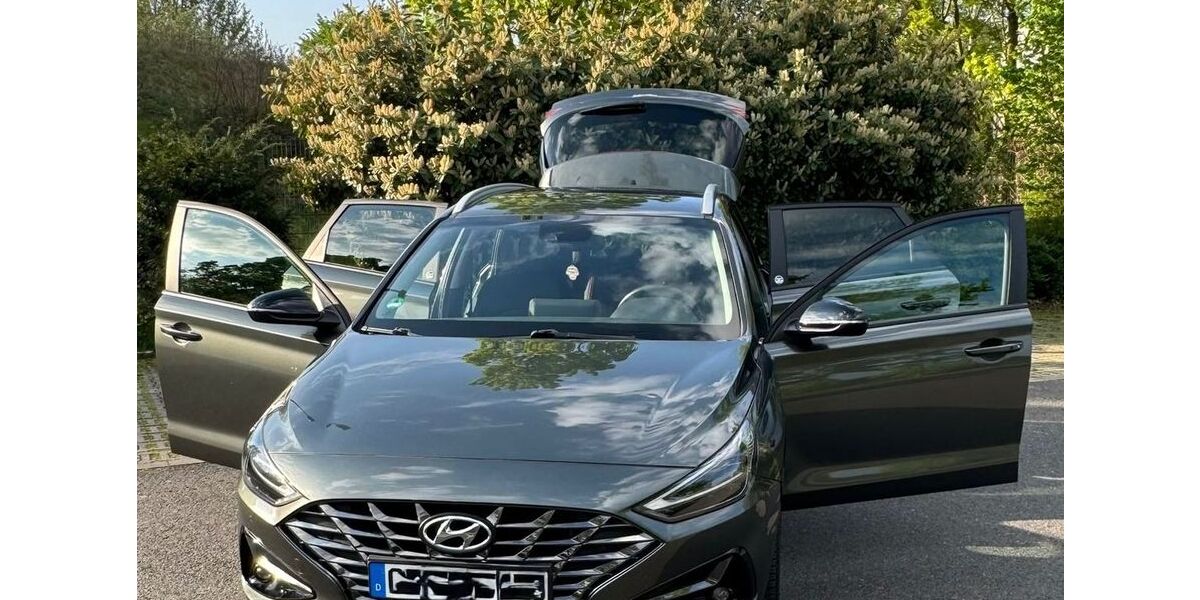 Hyundai i30 33.551 km 15.699 &euro; BOTTROP 46238