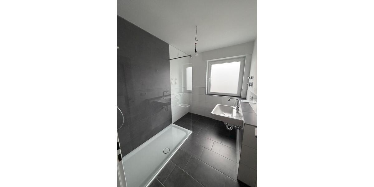 Etagenwohnung Werther (Westfahlen) - 3 Zimmer, 100 m&sup2;, 1.250&euro; | Angebot:26355284