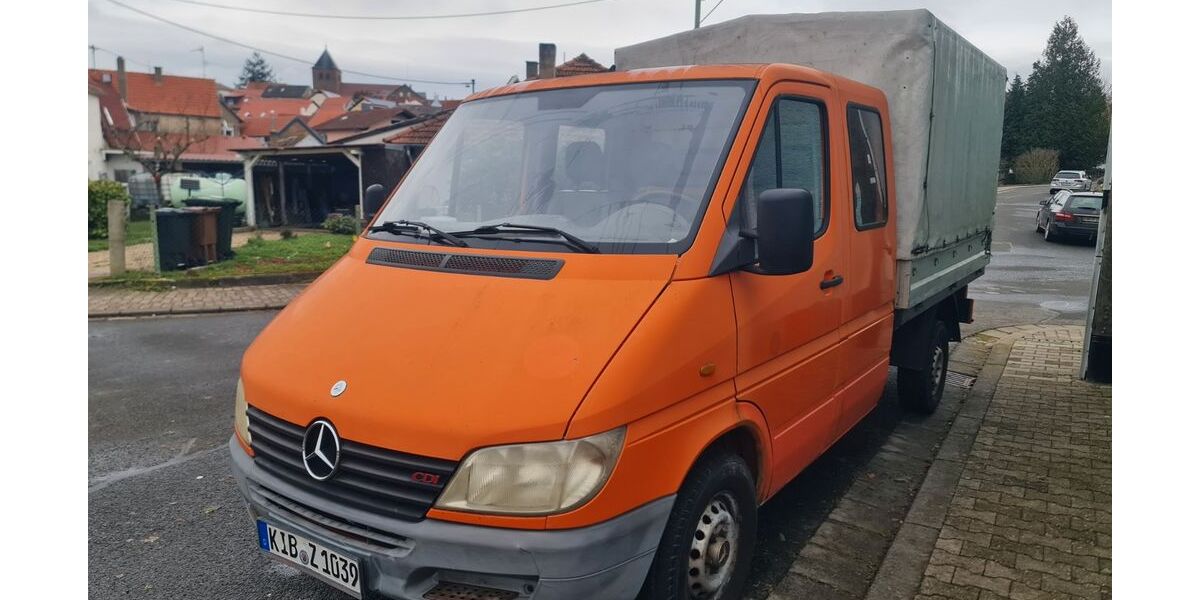 Mercedes-Benz Sprinter 246.000 km 3.700 &euro; Kriegsfeld 67819