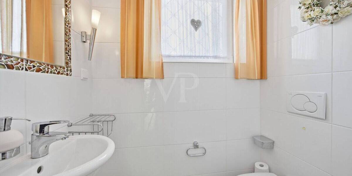 Mehrfamilienhaus, Wohnhaus Wilhelmshaven Heppens - 1 Zimmer, 370 m&sup2;, 475.000&euro; | Angebot:26851407