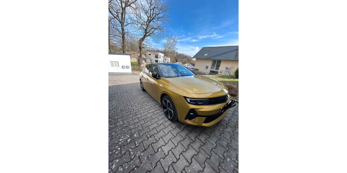 Opel Astra 9.946 km 24.900 &euro; Offingen 89362
