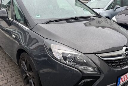 Opel Zafira 198.000 km 5.995 &euro; Sulzbach 63834