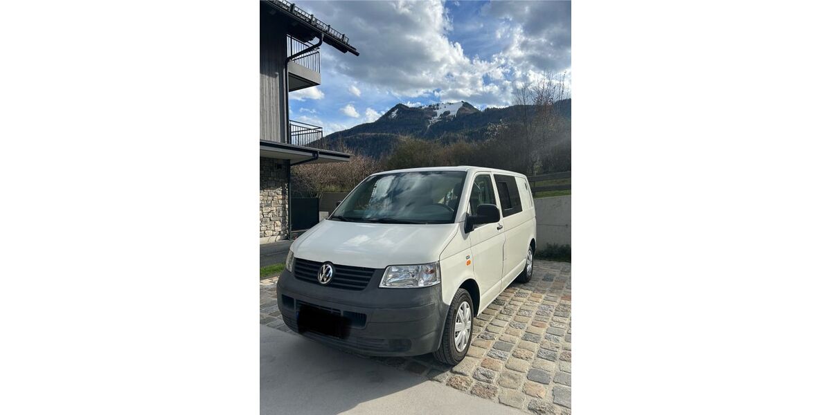 VW T5 Transporter 233.000 km 7.500 &euro; München 81371
