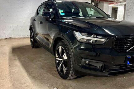 Volvo XC40 61.000 km 29.900 € Berlin 10965