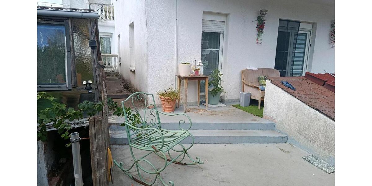 Etagenwohnung Ramstein-Miesenbach Miesenbach - 9 Zimmer, 180 m&sup2;, 280.000&euro; | Angebot:27095856
