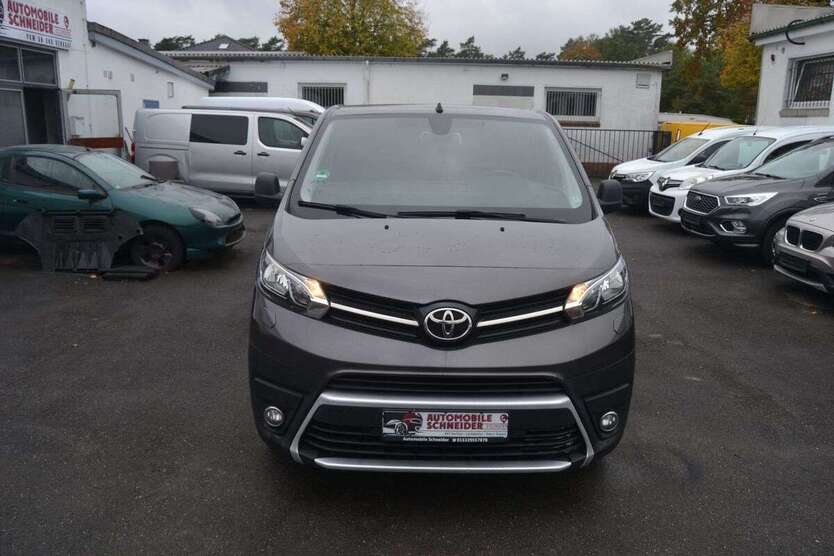 Toyota Proace 241.500 km 11.999 € Munster 29633