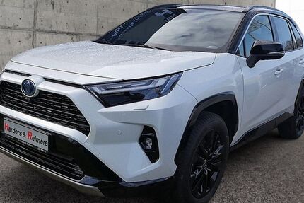 Toyota RAV 4 12.582 km 40.880 &euro; Itzehoe 25524