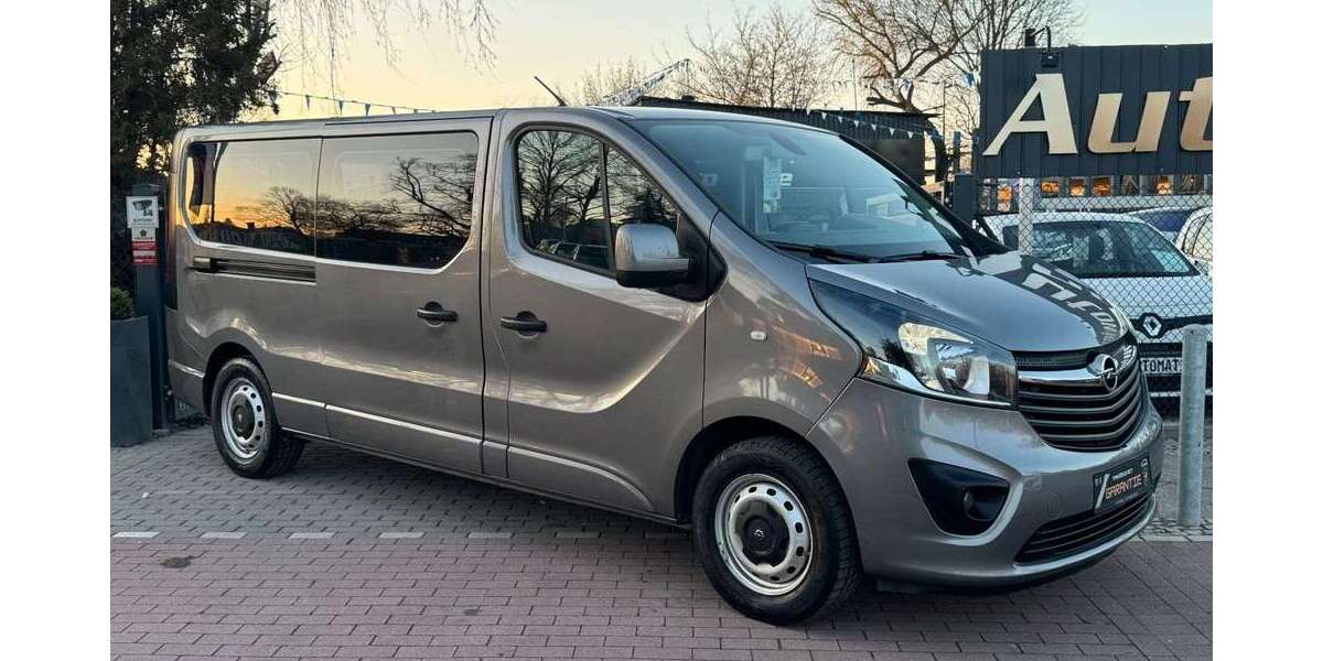 Opel Vivaro 117.097 km 17.990 &euro; Berlin 13127