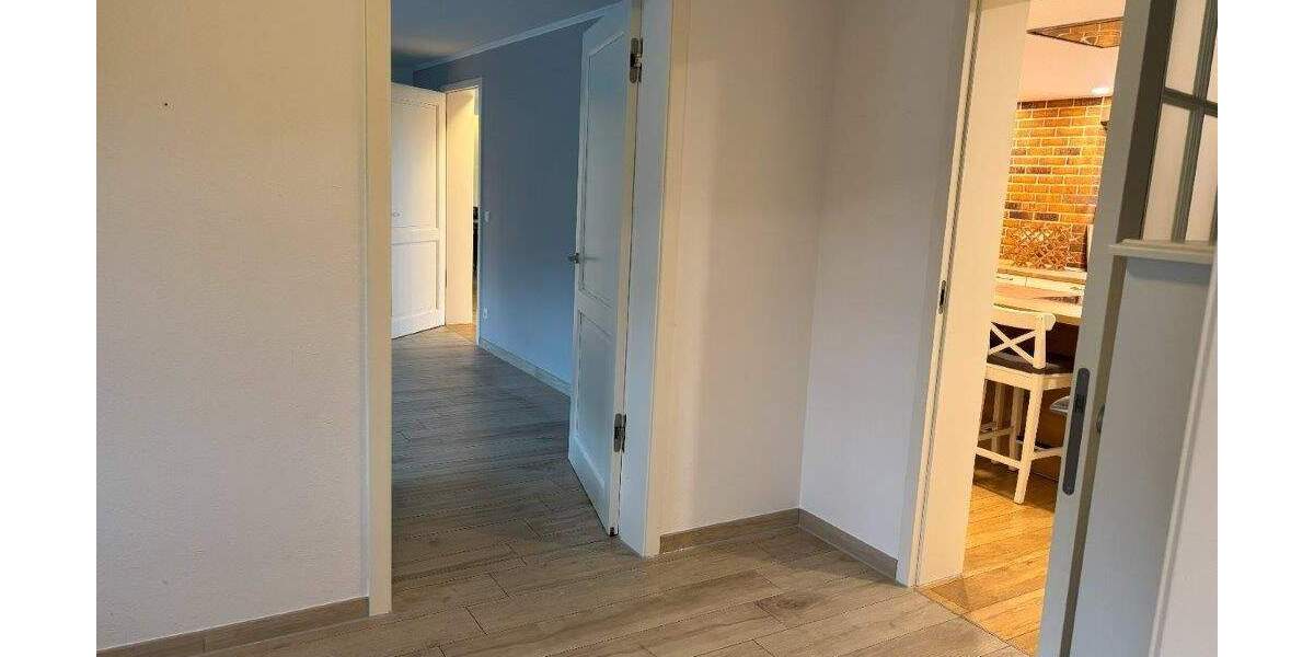 Mehrfamilienhaus, Wohnhaus Karstädt Mankmuß - 7 Zimmer, 218 m&sup2;, 355.000&euro; | Angebot:25730193