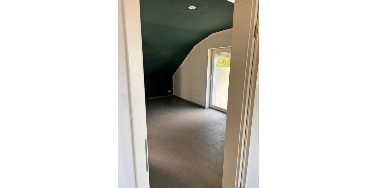 Maisonettenwohnung Bexbach - 4 Zimmer, 115 m&sup2;, 1.100&euro; | Angebot:26325877