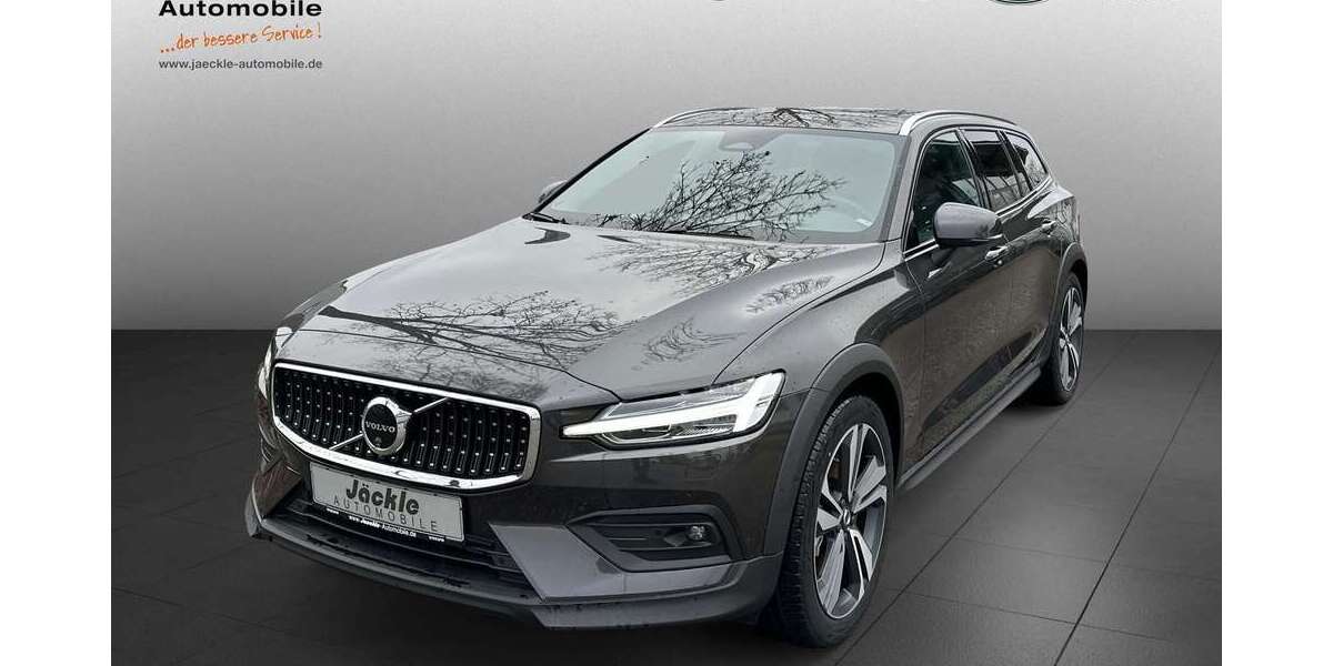 Volvo V60 Cross Country 21.950 km 59.650 &euro; Bad Wörishofen 86825