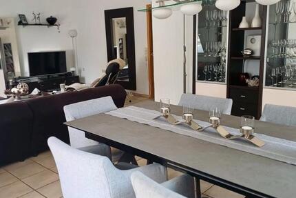 Haus Netphen - 2.5 Zimmer, 121 m&sup2;, 890&euro; | Angebot:26267434