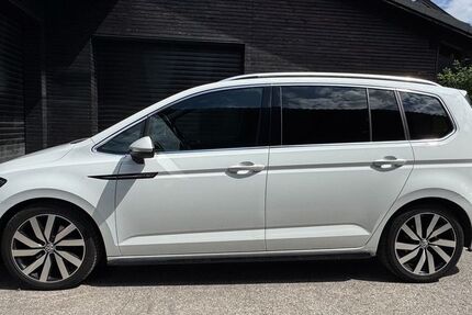 VW Touran 178.000 km 17.699 &euro; Rohrdorf 83101