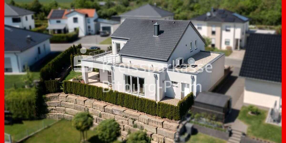Einfamilienhaus Bitburg - 4 Zimmer, 205 m&sup2;, 678.000&euro; | Angebot:26892174
