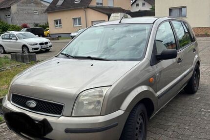Ford Fusion 153.000 km 1.000 &euro; Waghäusel 68753