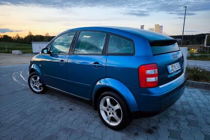 Audi A2
