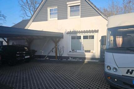 Haus Büchen - 3.5 Zimmer, 108 m&sup2;, 1.735&euro; | Angebot:26310195