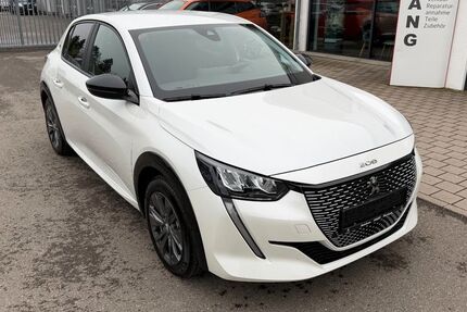 Peugeot 208 24.700 km 15.700 &euro; Pforzheim 75177
