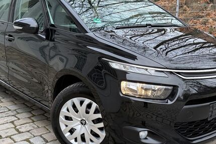 Citroen C4 Picasso 88.000 km 7.490 &euro; Nürnberg 90431