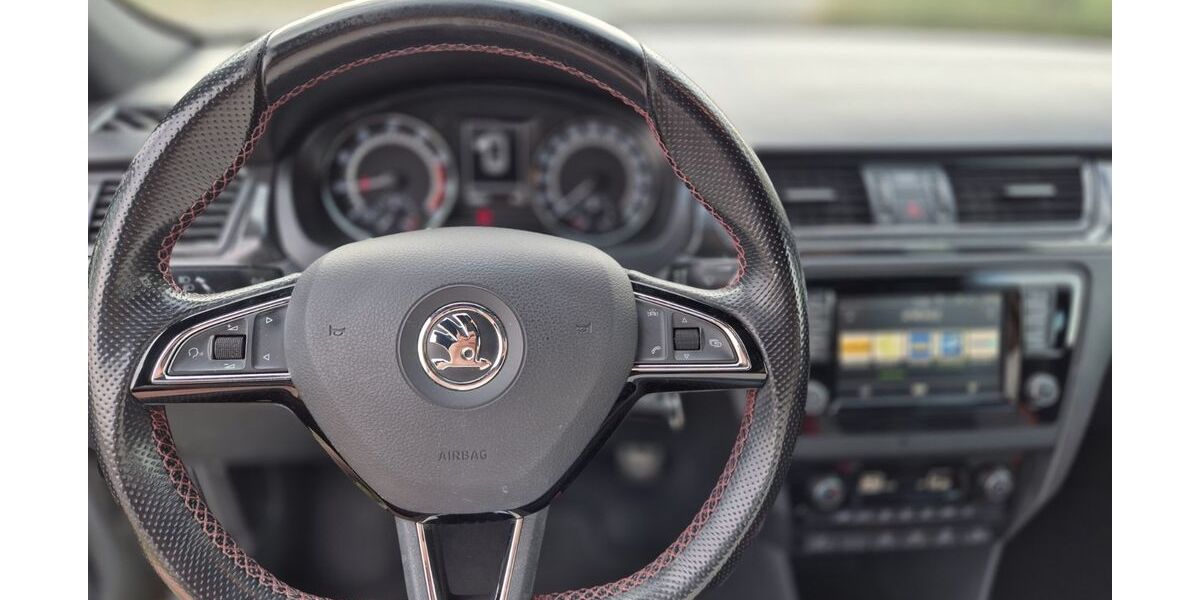 Skoda Rapid 106.000 km 9.900 &euro; Mantel 92708