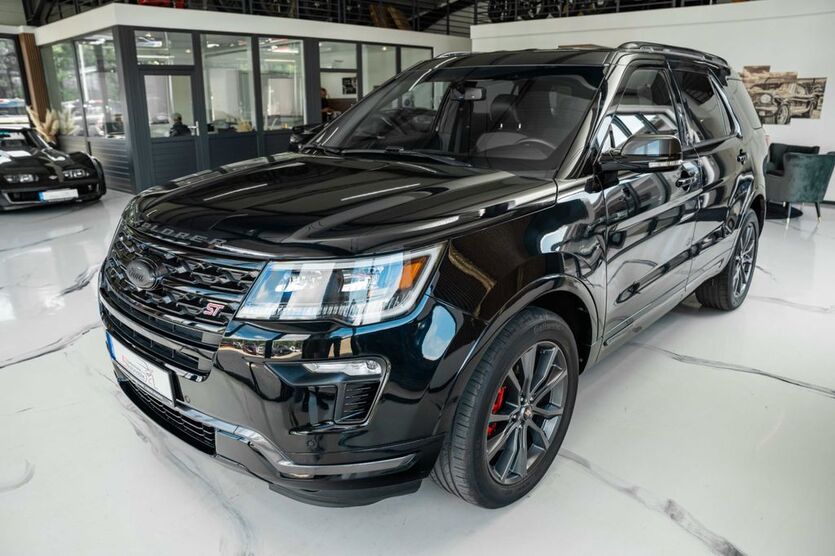 Ford Explorer 118.618 km 28.600 € Quakenbrück 49610
