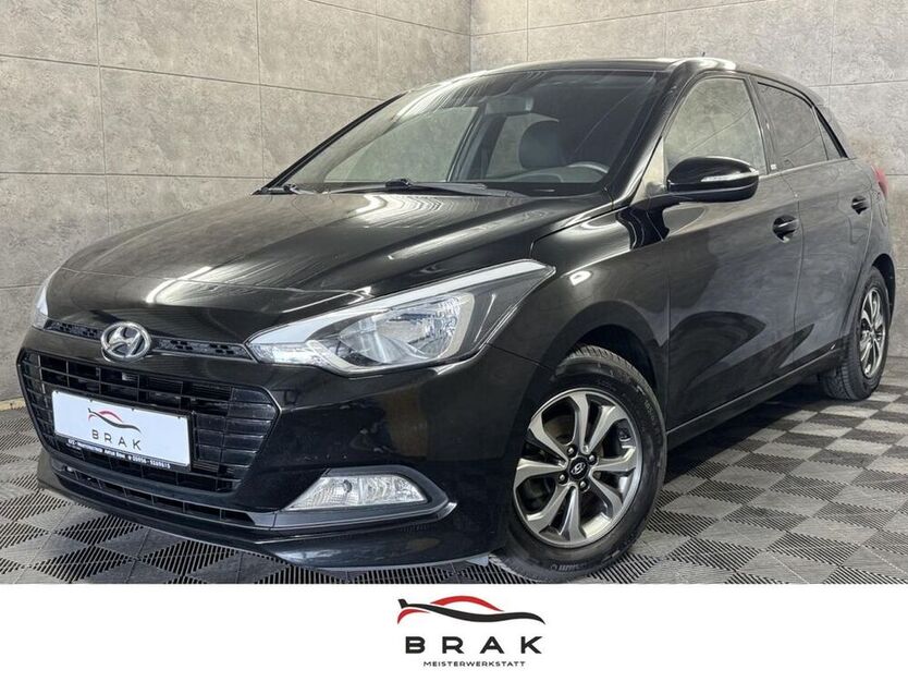 i20