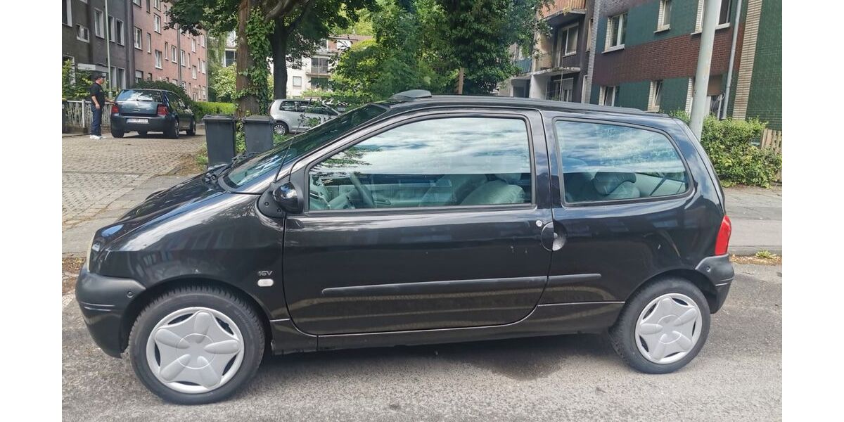Renault Twingo 134.000 km 1.950 &euro; Duisburg 47137