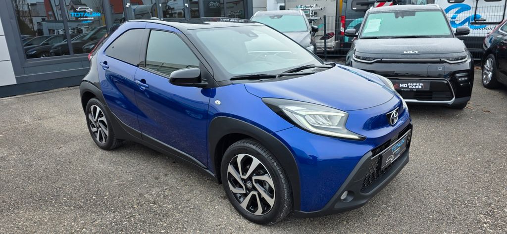 Toyota Aygo (X) 27.789 km 14.900 &euro; Fürth 90763