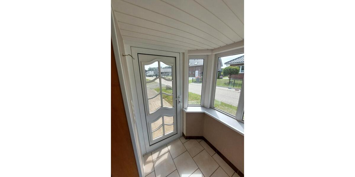 Einfamilienhaus Hemmoor - 4 Zimmer, 135 m&sup2;, 225.000&euro; | Angebot:27269830