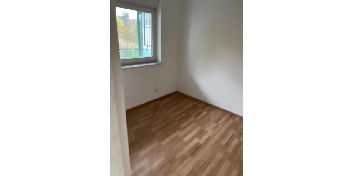 Etagenwohnung Wiehl - 3 Zimmer, 58 m&sup2;, 180.000&euro; | Angebot:27230760
