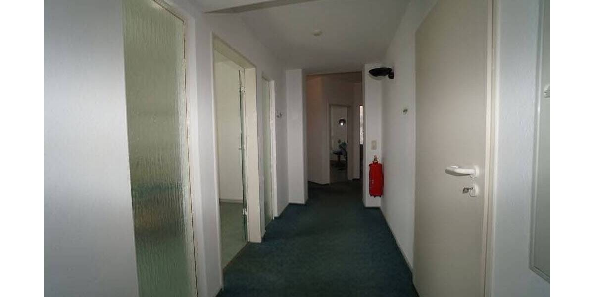 Gewerbeobjekt Osterode am Harz Osterode - 1 Zimmer, 145 m&sup2;, 89.000&euro; | Angebot:25692719