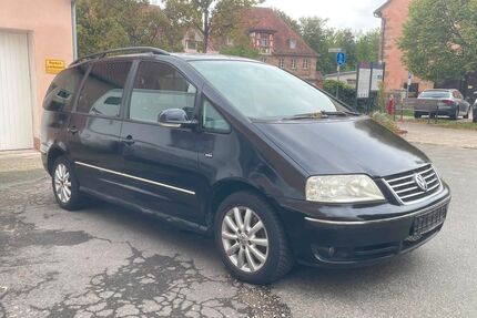 VW Sharan 218.500 km 1.499 &euro; Stein 90547