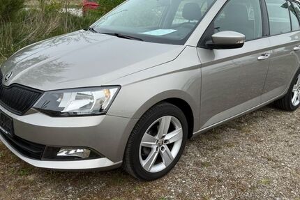 Skoda Fabia 89.137 km 7.999 &euro; Dätgen 24589