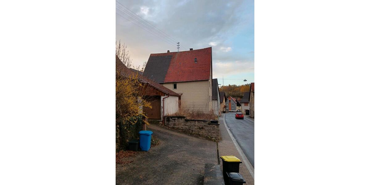 Doppelhaushälfte Hardheim - 4 Zimmer, 90 m&sup2;, 110.000&euro; | Angebot:25839631