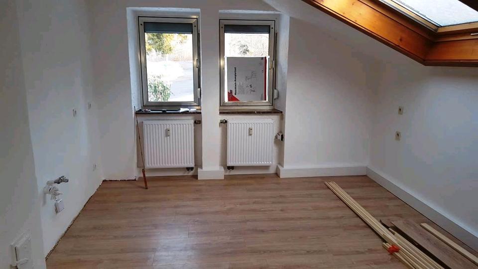 Dachgeschoßwohnung Birresborn - 4 Zimmer, 100 m&sup2;, 650&euro; | Angebot:26394055