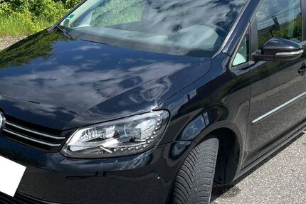 VW Touran 233.614 km 9.100 &euro; Rödental 96472