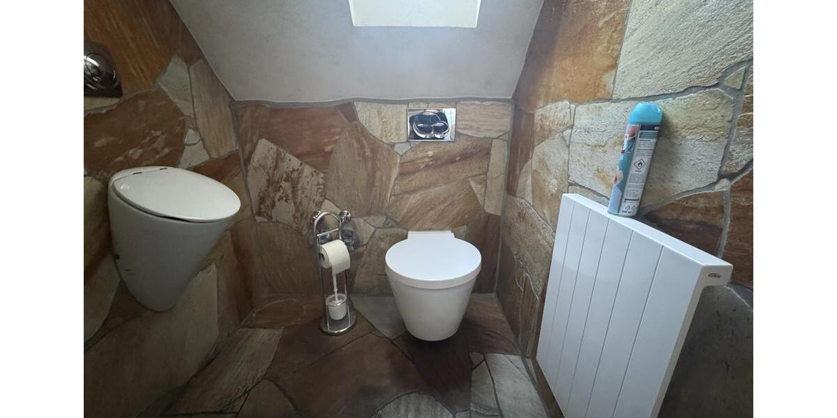 Exklusive 2-Etagen-Wohnung mit Einbauküche, Balkon und Garage zur Miete! 6 zimmer