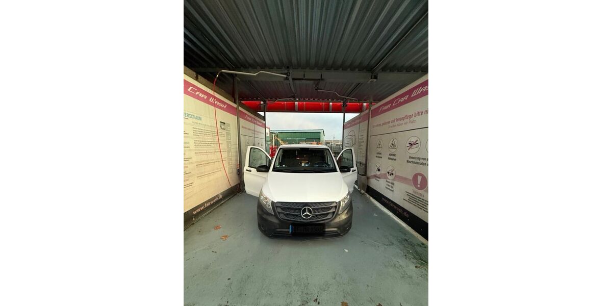 Mercedes-Benz Vito 204.000 km 8.250 &euro; Offenbach 63075