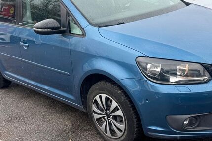 VW Touran 154.000 km 7.900 &euro; Sindelfingen 71065