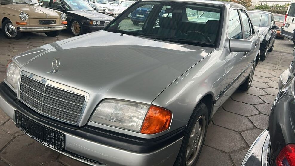 Mercedes-Benz C 180 130.000 km 2.099 € Elz 65604
