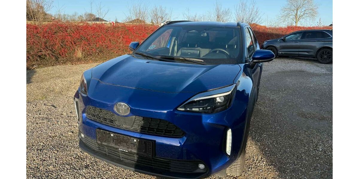 Toyota Yaris 14.000 km 18.000 &euro; Flensburg 24941