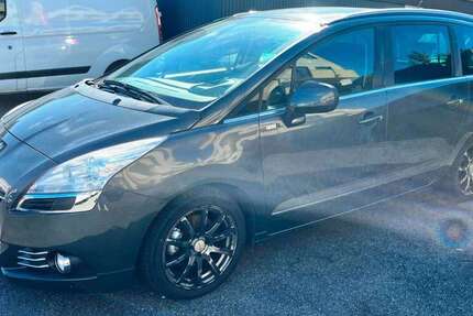 Peugeot 5008 130.000 km 6.995 € Lollar 35457