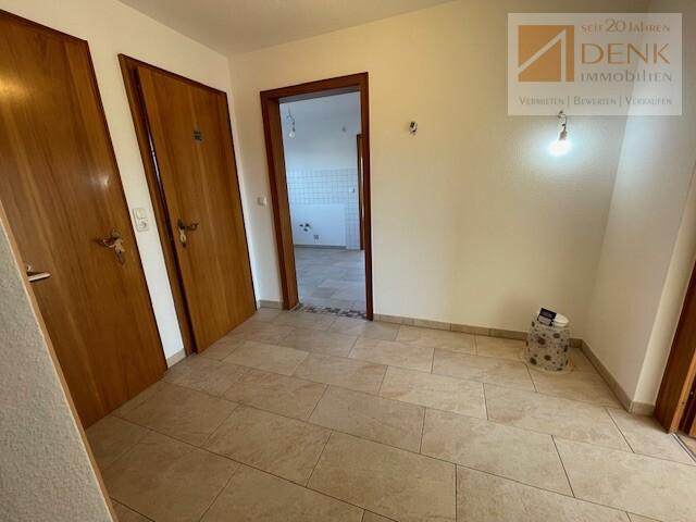 Familienglück garantiert – Großzügige 5‑Zimmer- Wohnung mit Balkon in Buchbrunn 5 zimmer